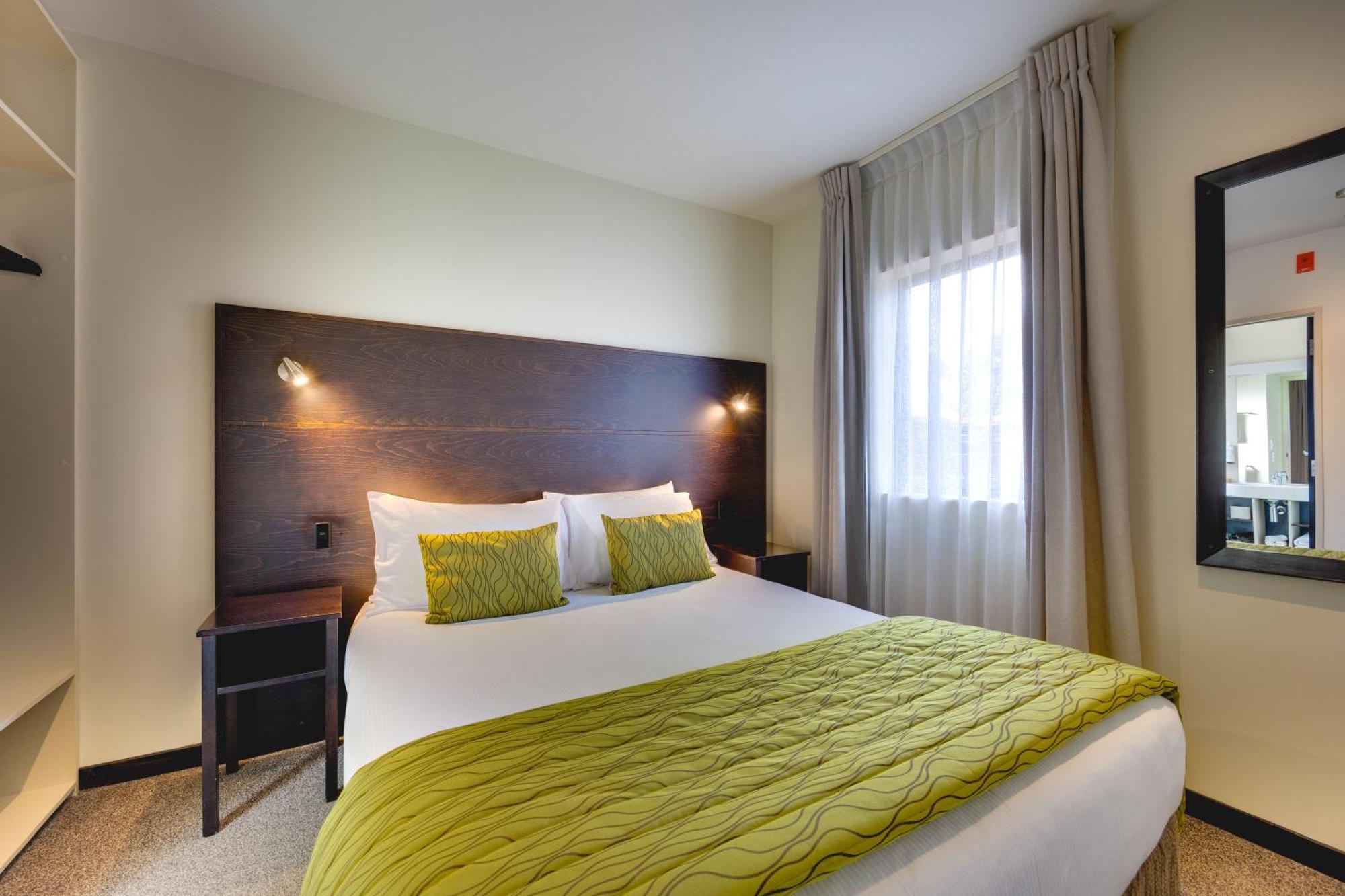 Ava Lodge Лоуър Хът Екстериор снимка