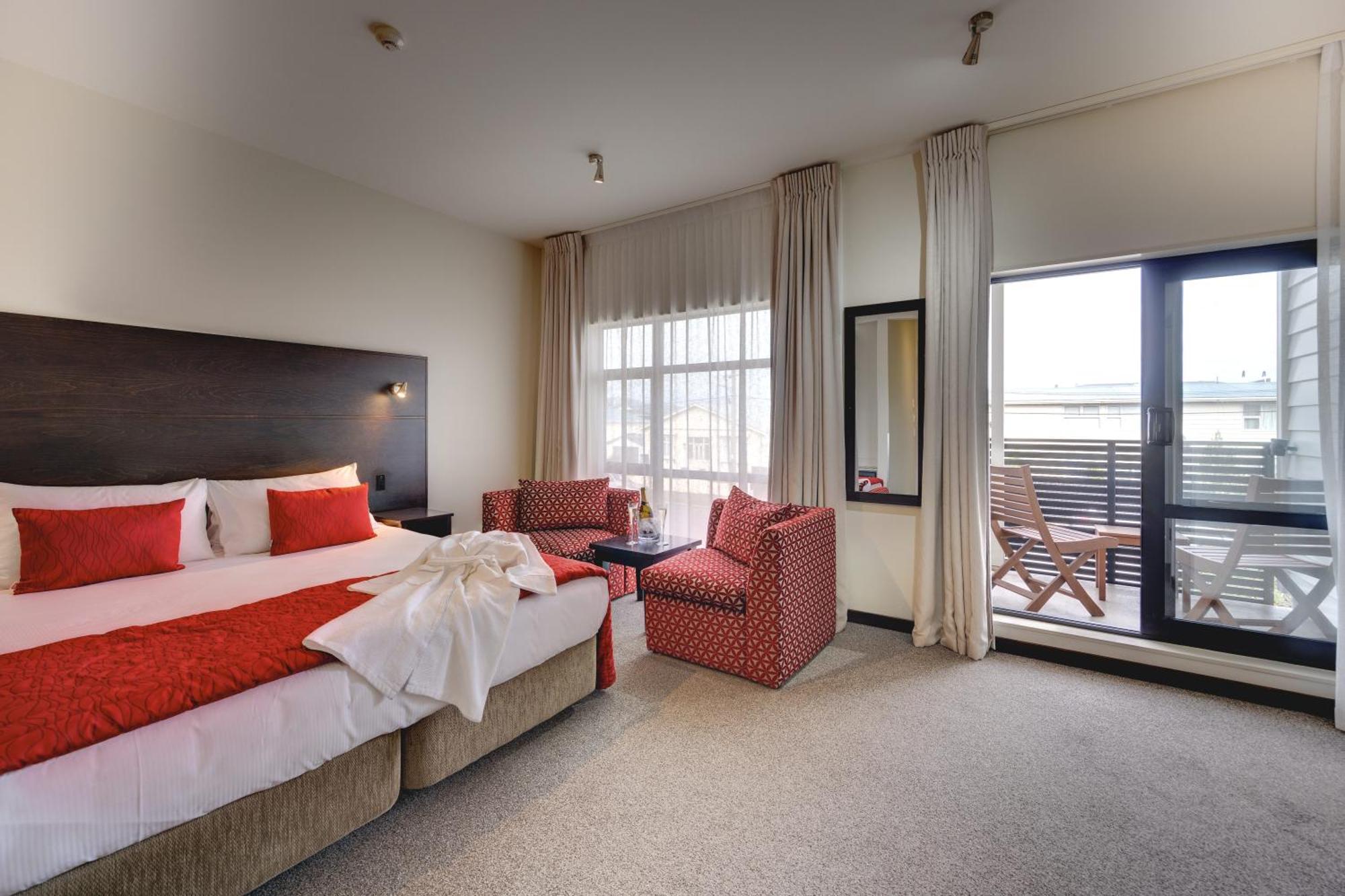 Ava Lodge Лоуър Хът Екстериор снимка